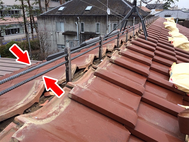 東京都杉並区、和型の釉薬瓦の屋根の棟の取り直し、ガイドライン鉄筋工法、安心で確実な耐震化８