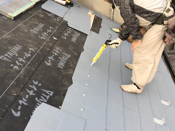 石川商店で行ったスレート屋根の棟板金交換工事の事例2