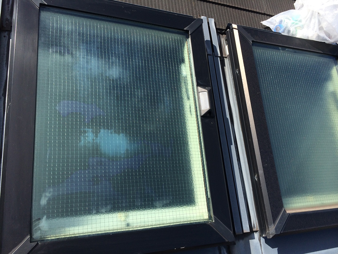 松下電工の電動開閉式の天窓　その他の防水部の状況