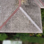 【品川区荏原】業者指摘の不安解消で、スレート屋根のドローン点検の事例
