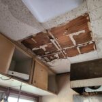 【品川区荏原】金属屋根材、心木なし瓦棒葺き屋根の雨漏り、部分修理工事の事例