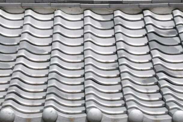 屋根 季節 陶器瓦