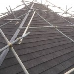 金属屋根材「ディプロマットⅡ」性能と葺き上がりをご紹介！重葺だけでなく新規屋根材としても高性能！【カバー工法】