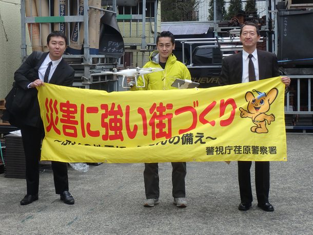 築10年以上の住宅は梅雨前に屋根の雨漏り点検を。詐欺の見分け方も解説します。