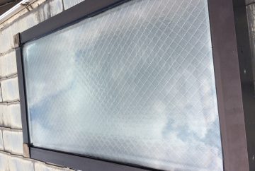 【東京都目黒区】天窓のガラスパッキン劣化による雨漏りの修理工事の事例９